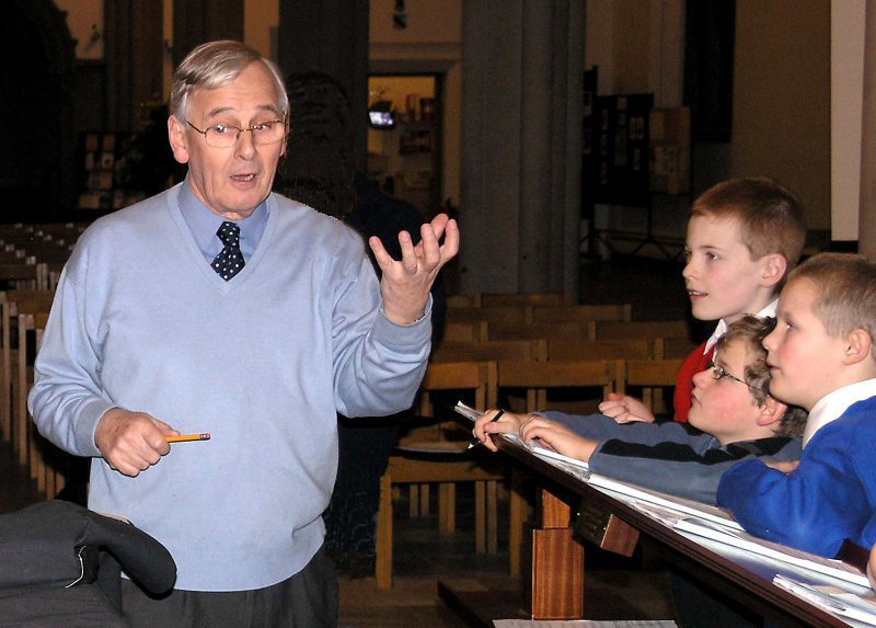 Image: Barry Rose rehearsing Blackburn Cathedral Choristers